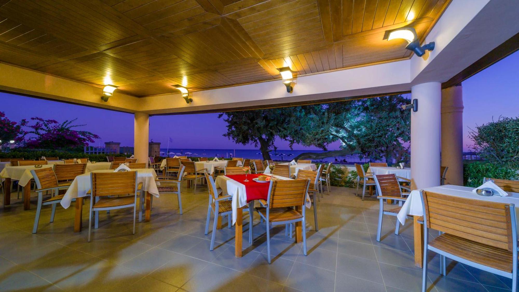 Amaryllis Front Beach Hotel Lardos Exterior foto